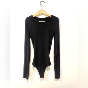 Abercrombie Black Ribbed Crew Neck Long Sleeved XS Bodysuit